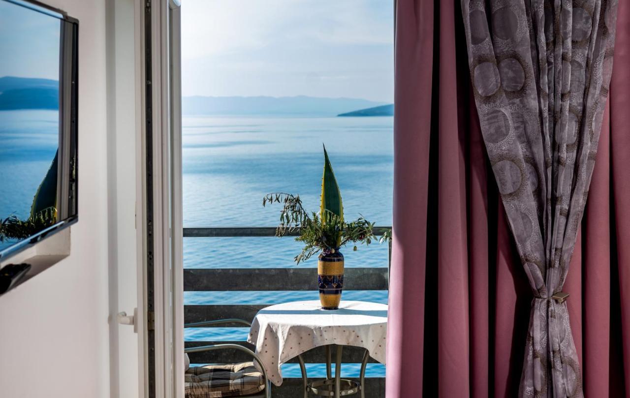 Apartments Tolic Baška Voda Eksteriør bilde
