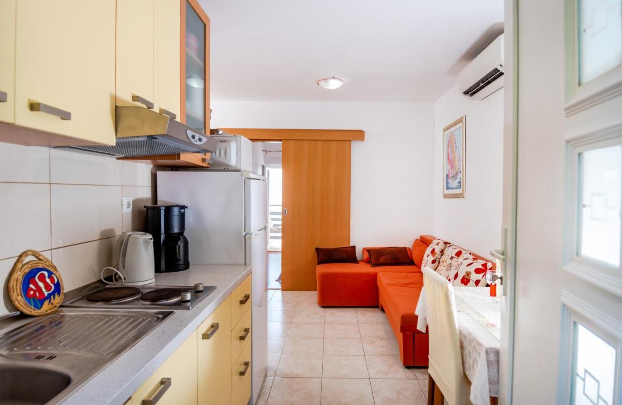 Apartments Tolic Baška Voda Eksteriør bilde